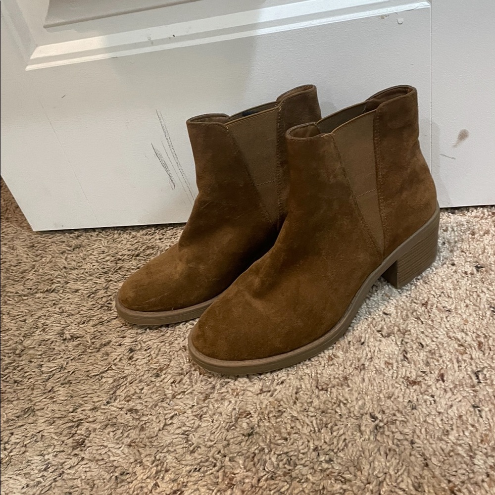 BOOTIES $20 OBO
